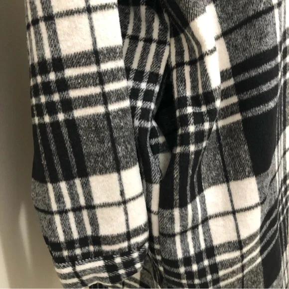 ADORA Shacket … - Picture 5 of 6